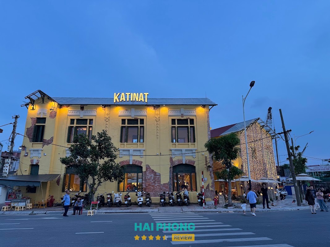 Đồ uống tại KATINAT Bến Bính