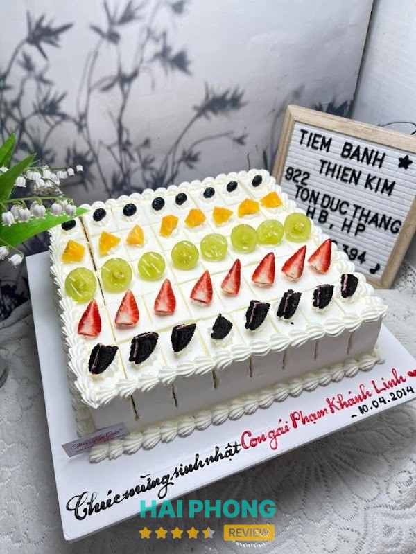 Đỗ Gia nhận làm thiết kế bánh sinh nhật Kiến An