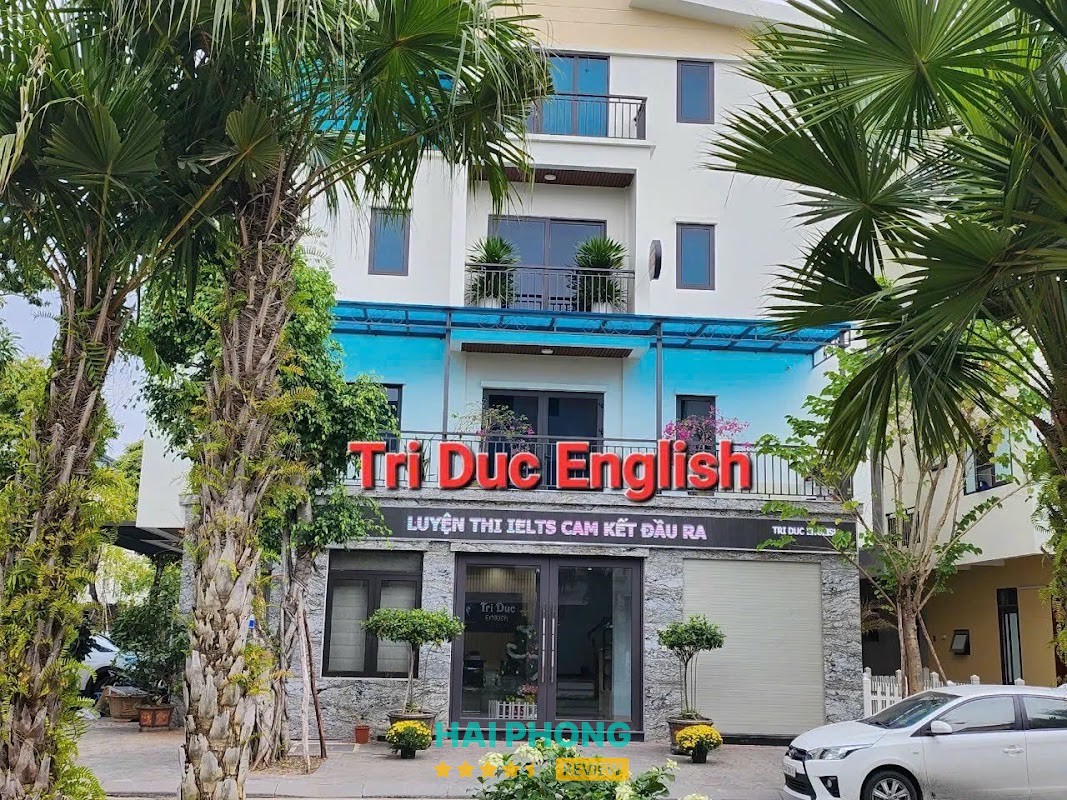 Tri Duc English