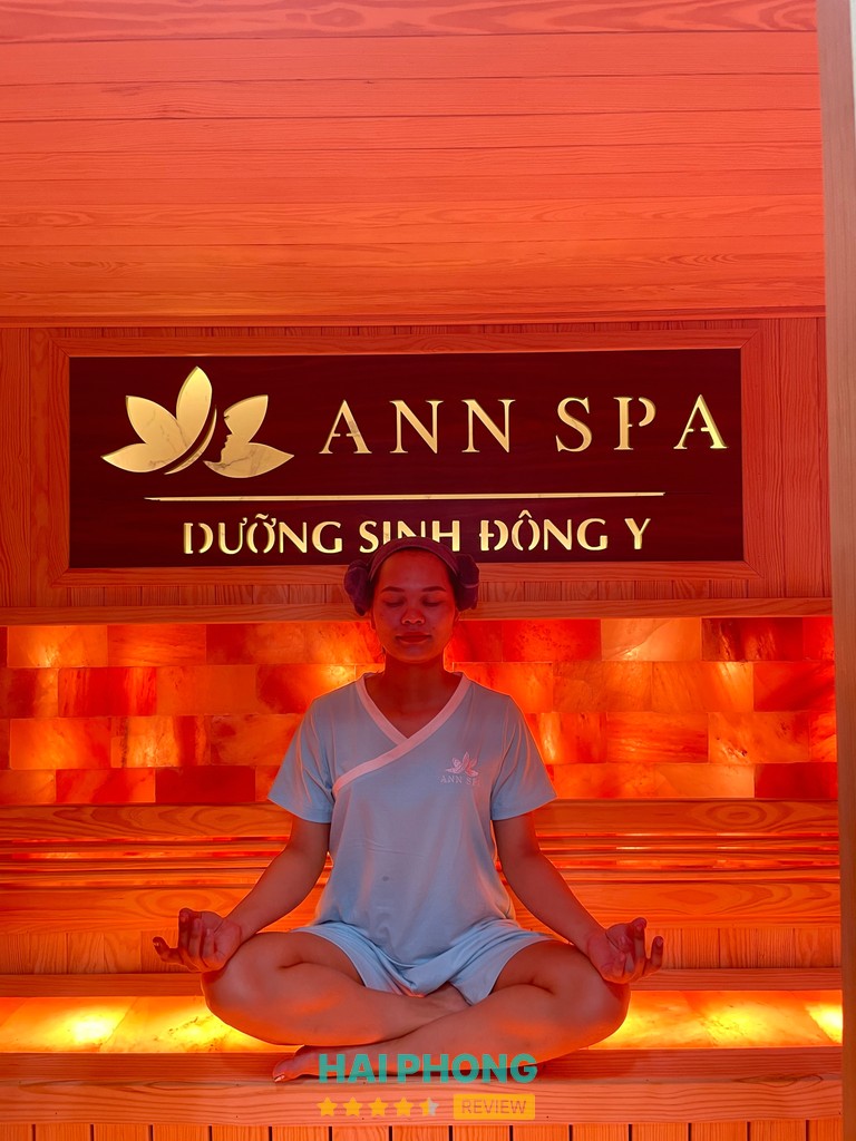 Không gian xông hơi đá muối Himalaya